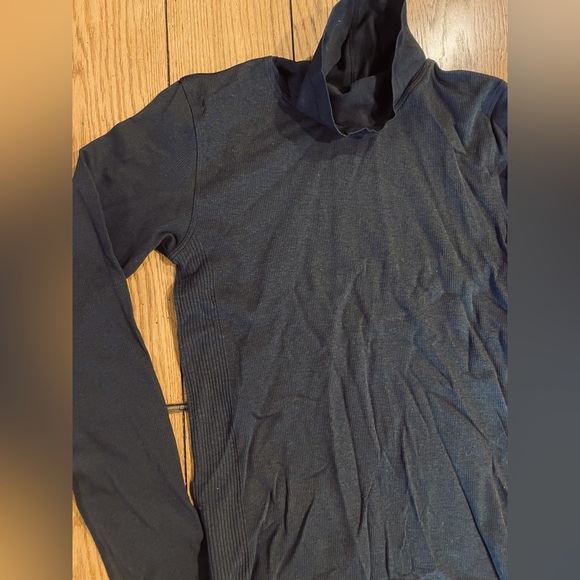 Lululemon Black Turtle Neck, size 8 - Picture 3 of 4
